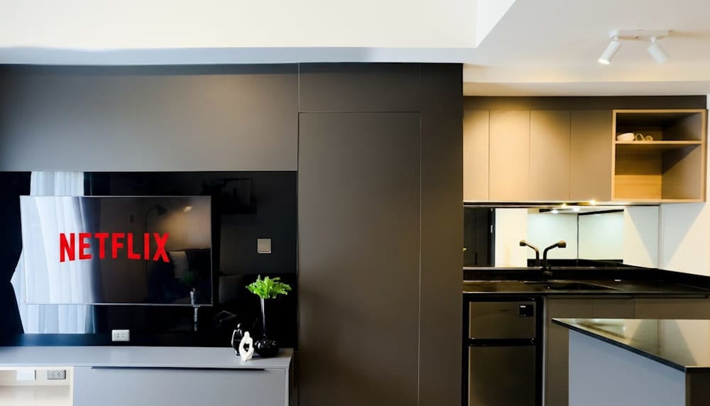 1BR · Amani Grand