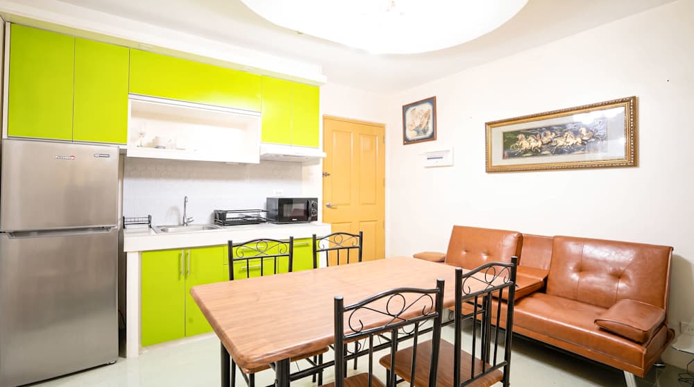 2BR · 8 Spatial