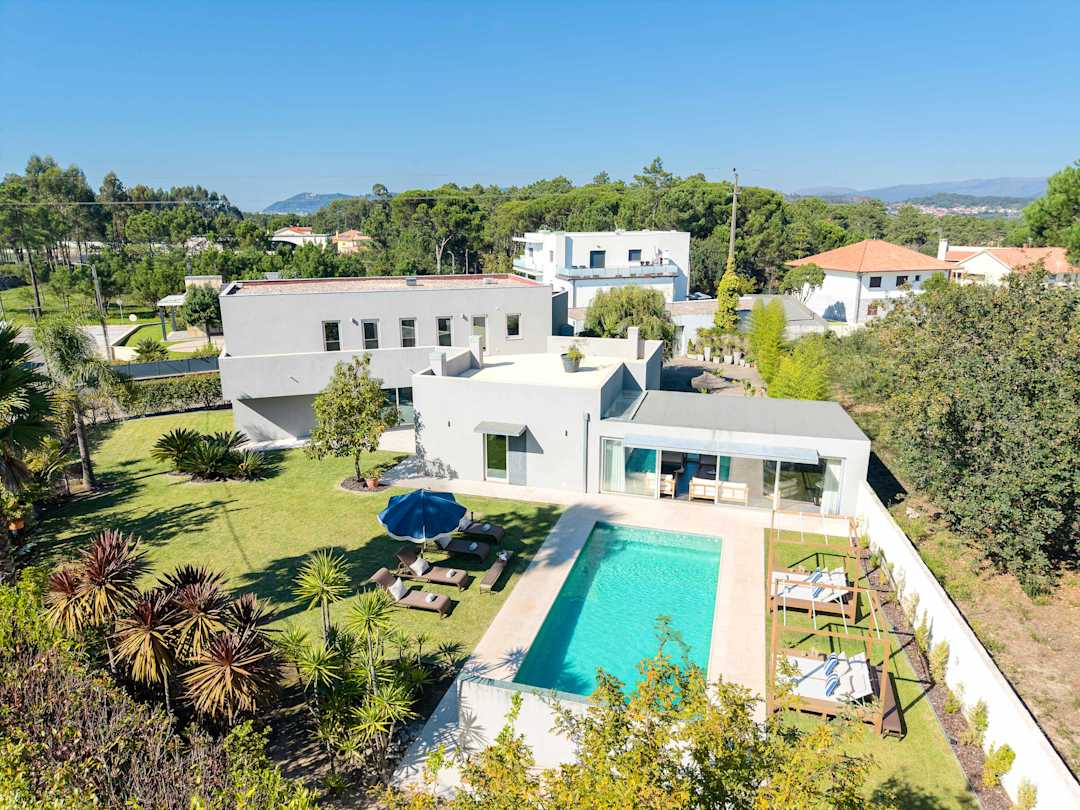 Hábitos Lodge — 1 of 4