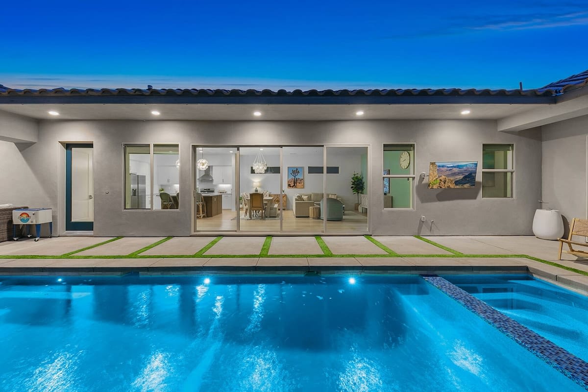 Mountain Views, Poolside Bliss, PGA Golf & Spa