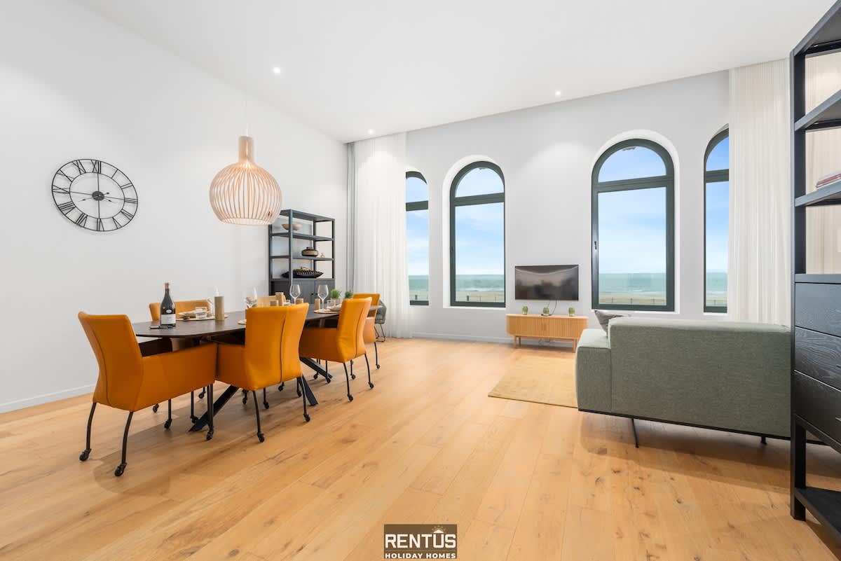 Lobster Loft - stylish apartment with sea view in Oostende