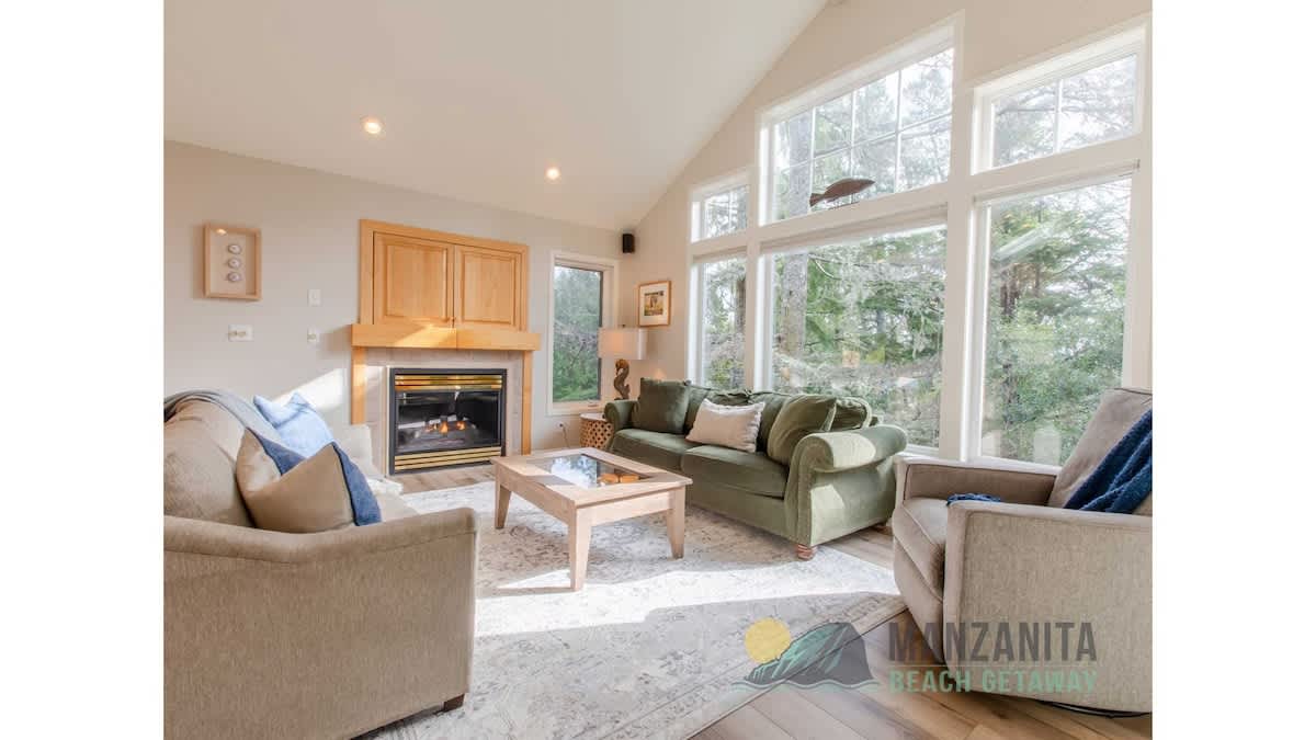 Beachcomber`s Cottage