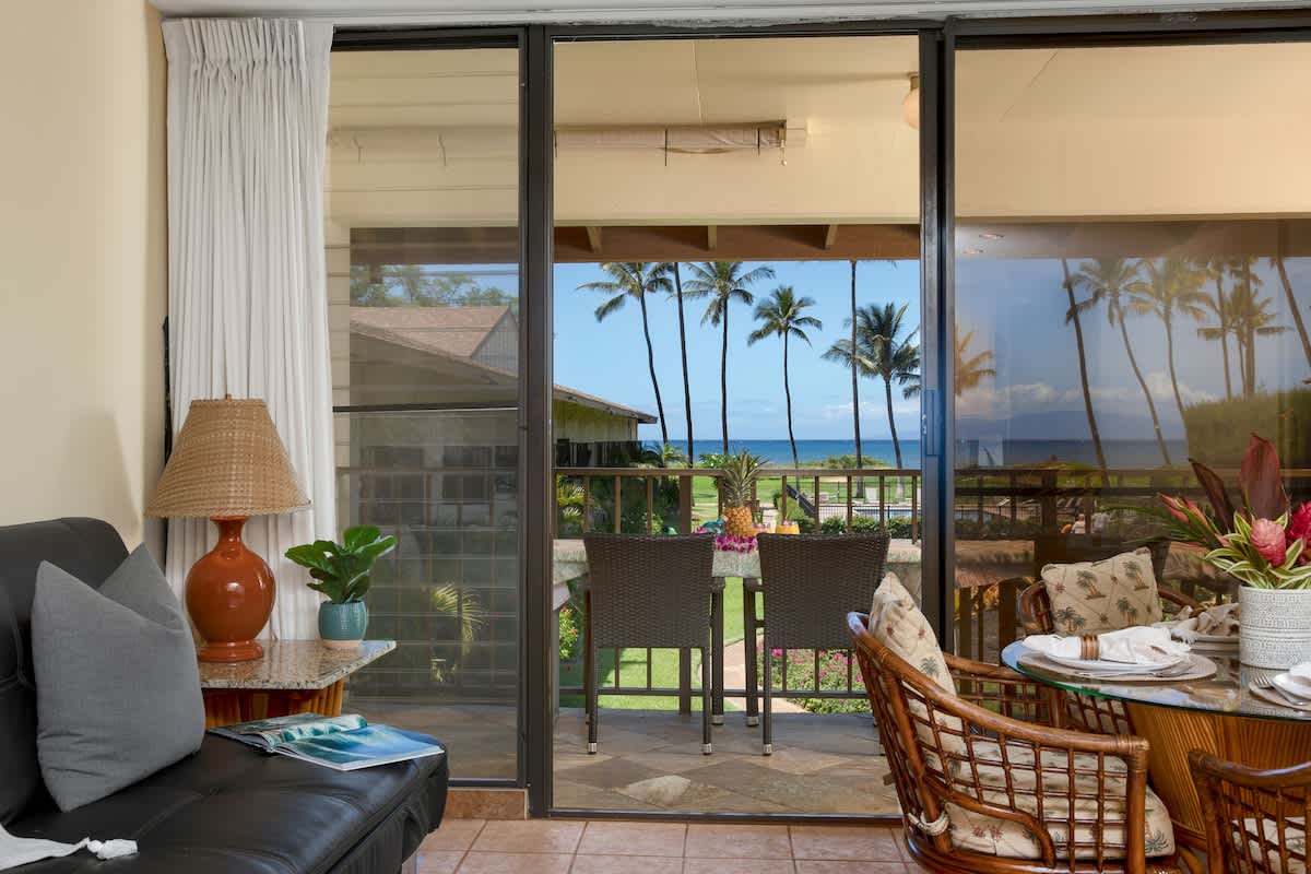 Rest in the living room while enjoying the beautiful ocean views from the outside!
