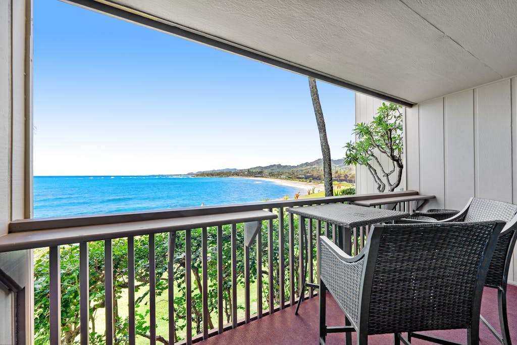 Private Lanai Perfect for Morning Coffee