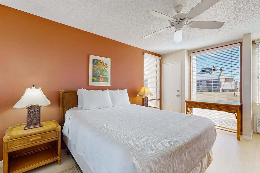 Cozy Guest Bedroom For Restful Nights