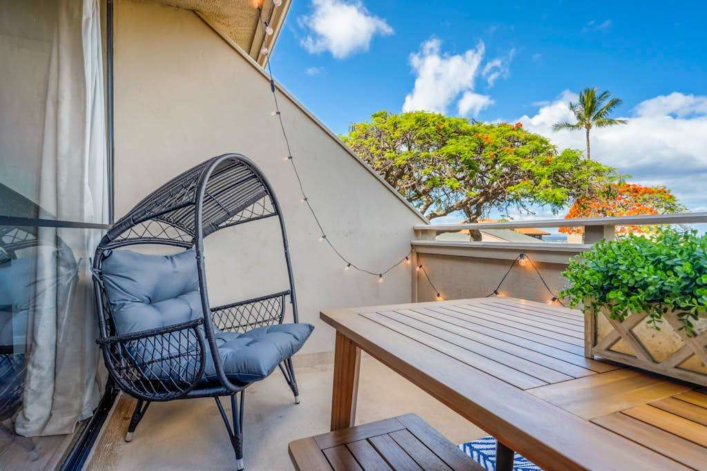 Private Lanai Made For Morning Coffee