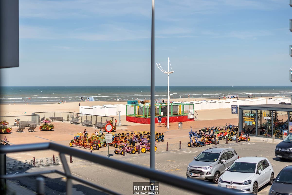 Seaview Koksijde - family apartment near the beach