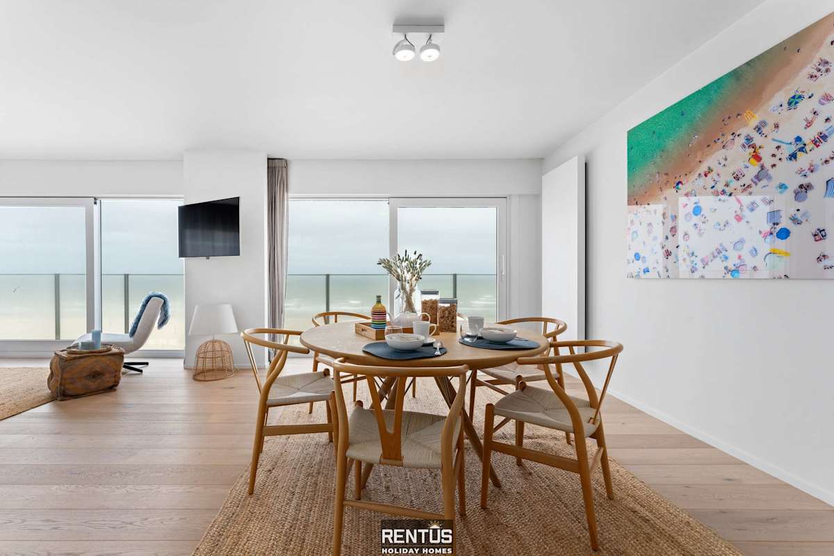 Seaflow-holiday apartment with frontal sea view