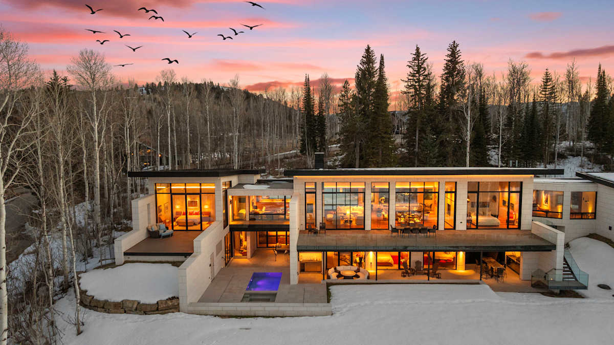 Abode at The Dragonfly Lodge, private pool, stunning Teton views