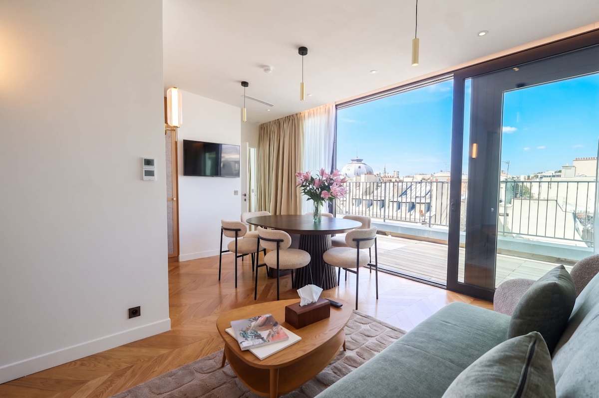 Opera - 3 Bedroom Penthouse