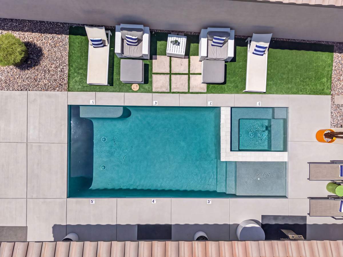 El Encanto: EV Charger, Pool, Spa & BBQ