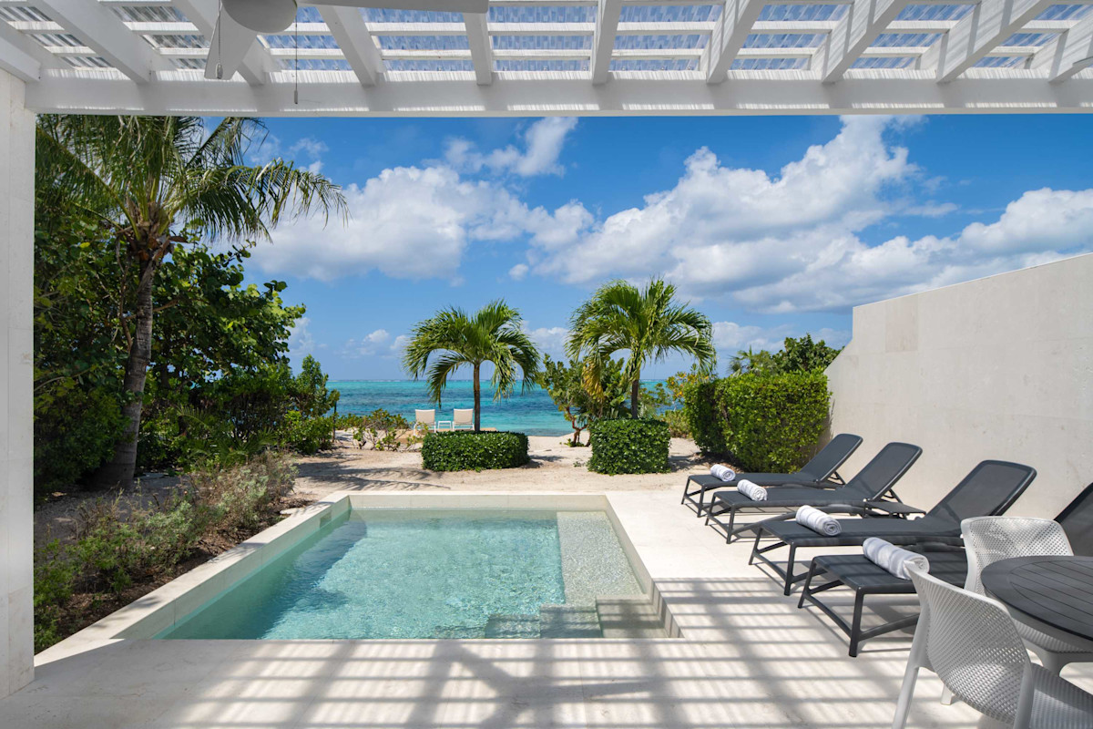 Sandpiper — Private plunge pool and beach beyond