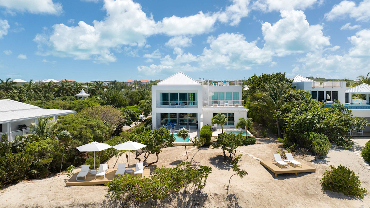 Sandpiper — Beachfront exterior and sun decks