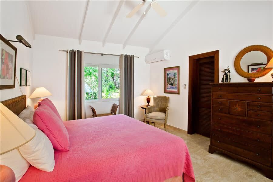 Baie Longue Beach property image