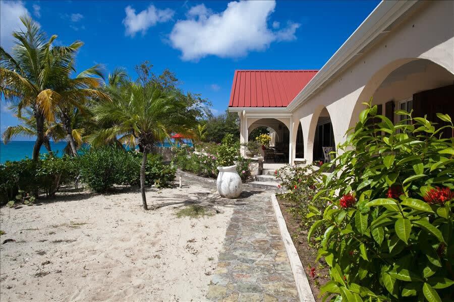 Baie Longue Beach property image
