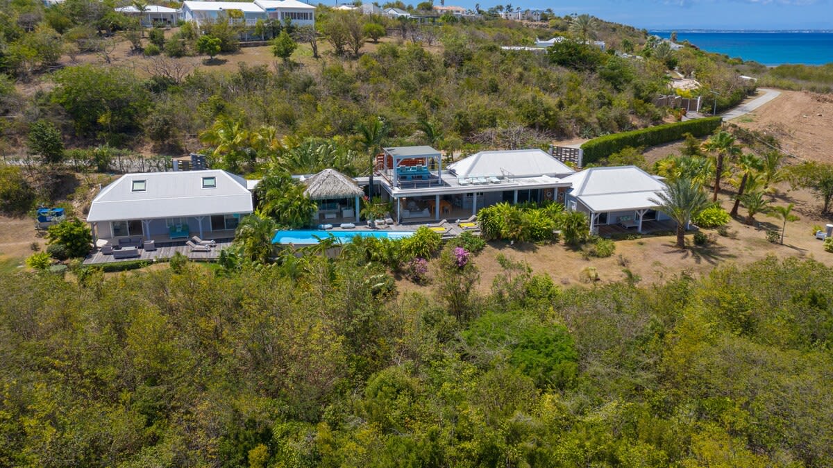 Bahia Blue property image