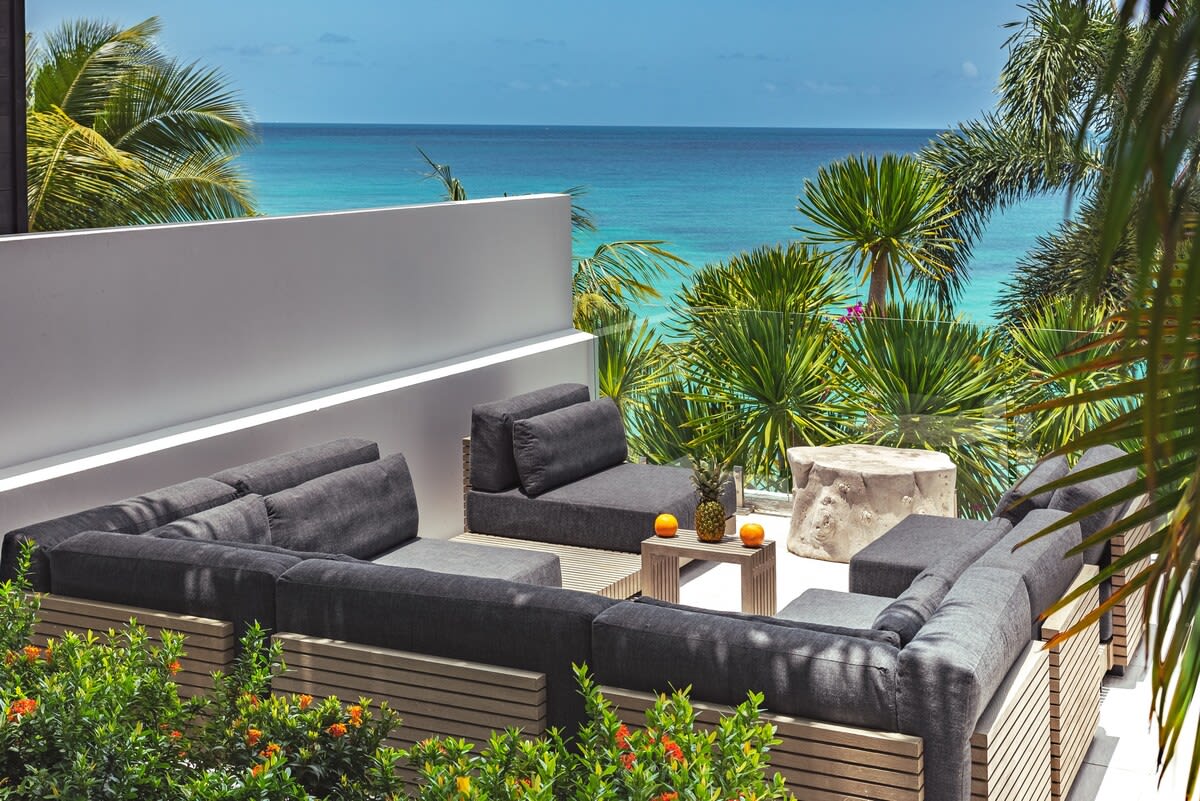Barracuda Negra (B7) property image
