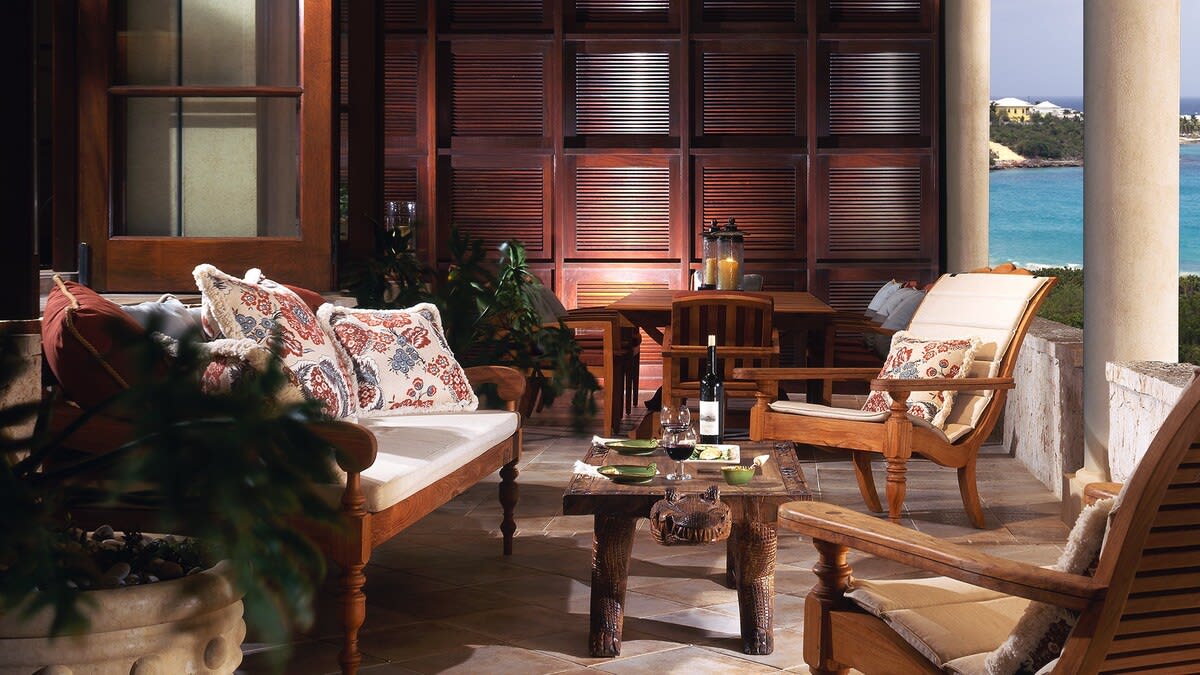 Outdoor Dining WEB