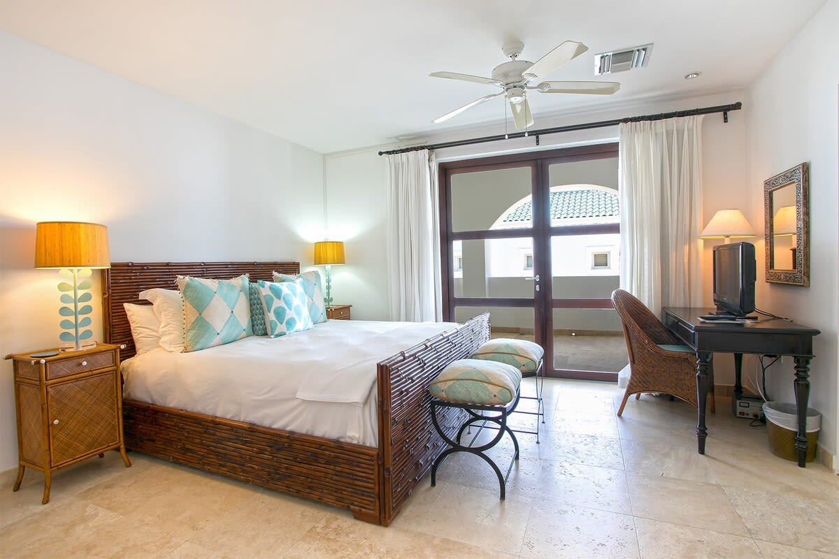 Blue Dove property image