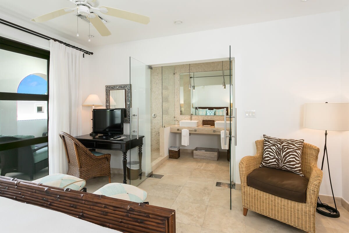 Blue Dove property image
