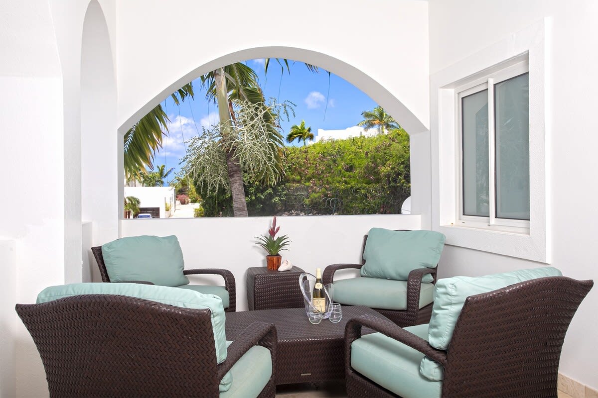 Blue Dove property image