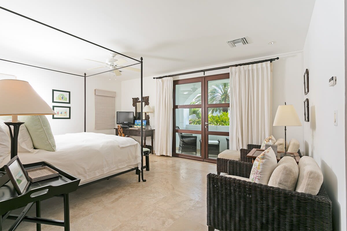 Blue Dove property image