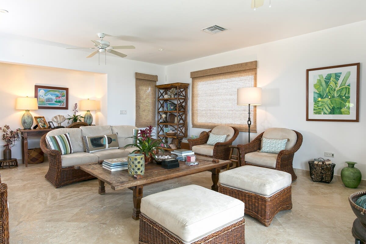 Blue Dove property image