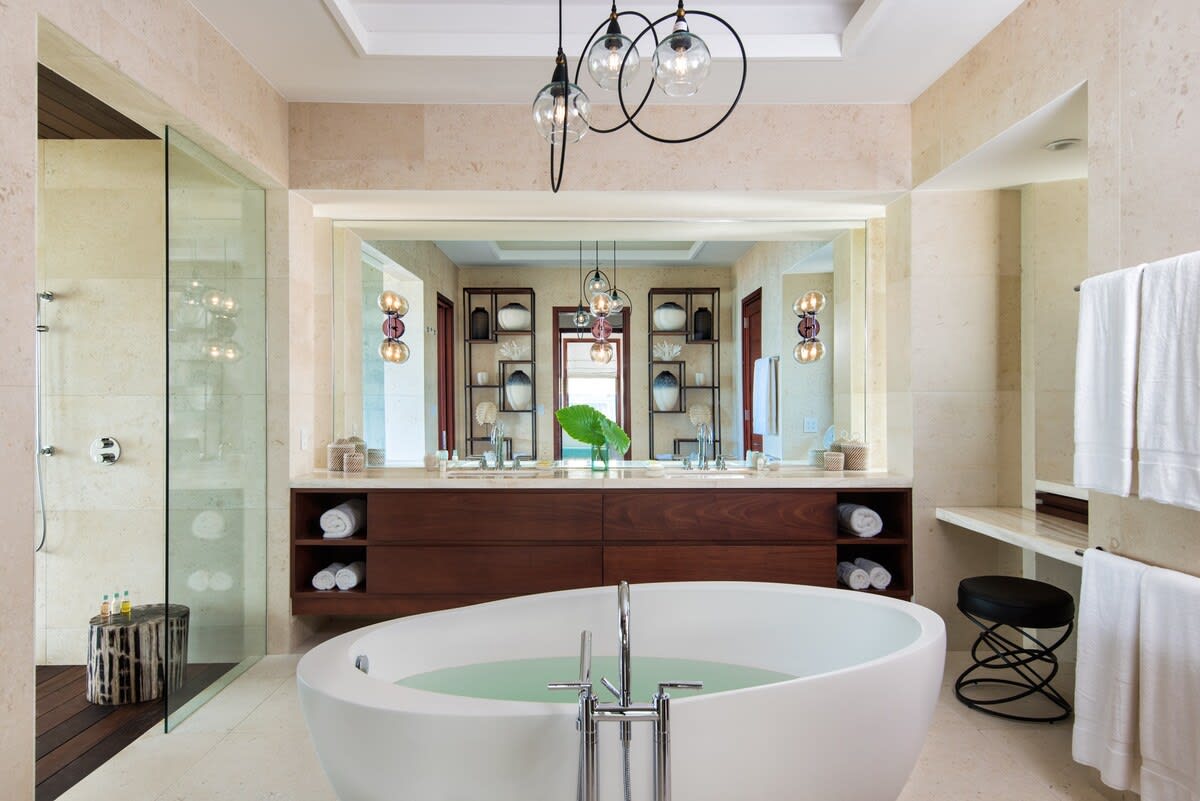 Hawksbill - 8 Bedrf5 property image