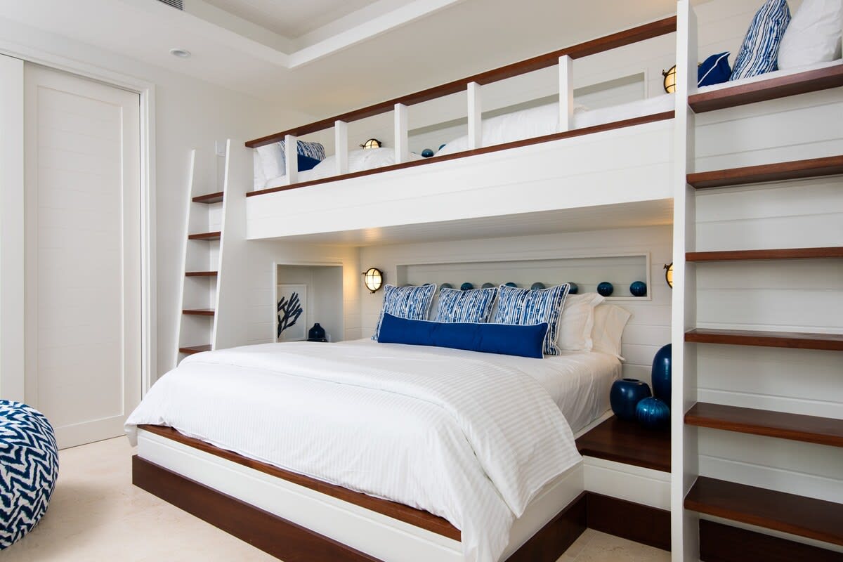 Hawksbill - 8 Bedrf5 property image