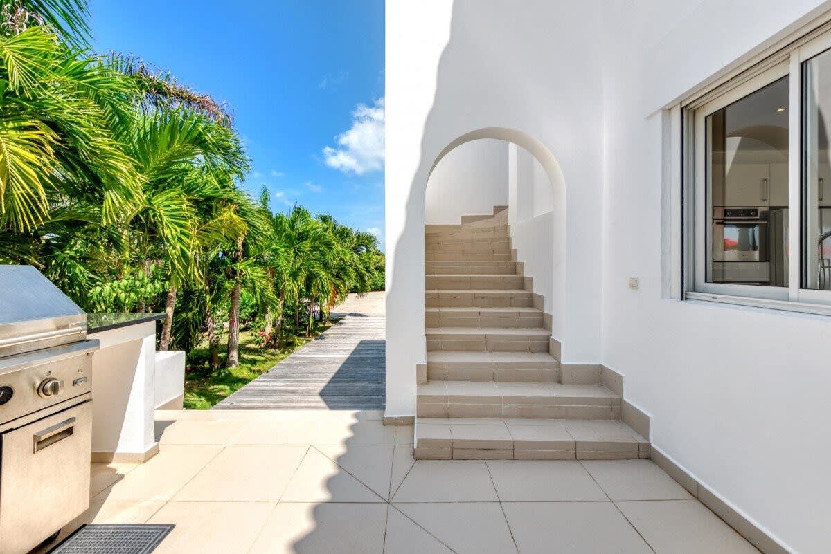 Just In Paradise property image