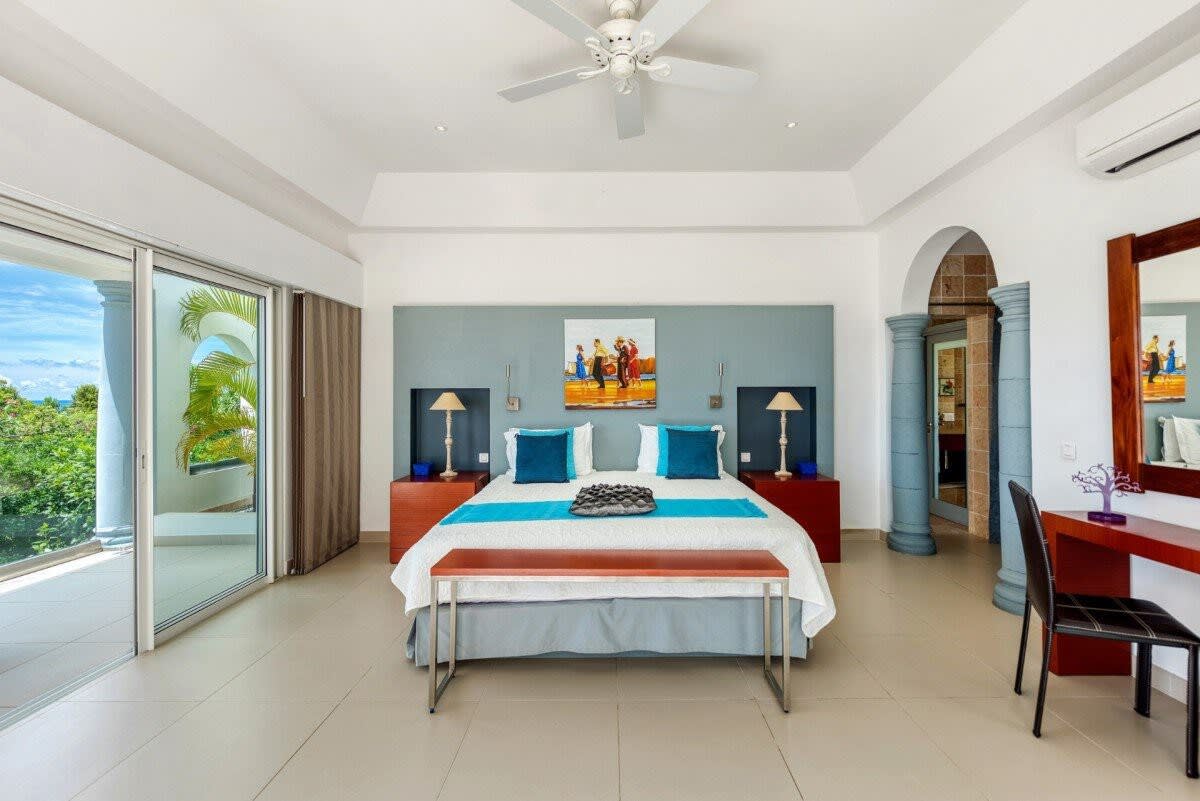 Just In Paradise property image