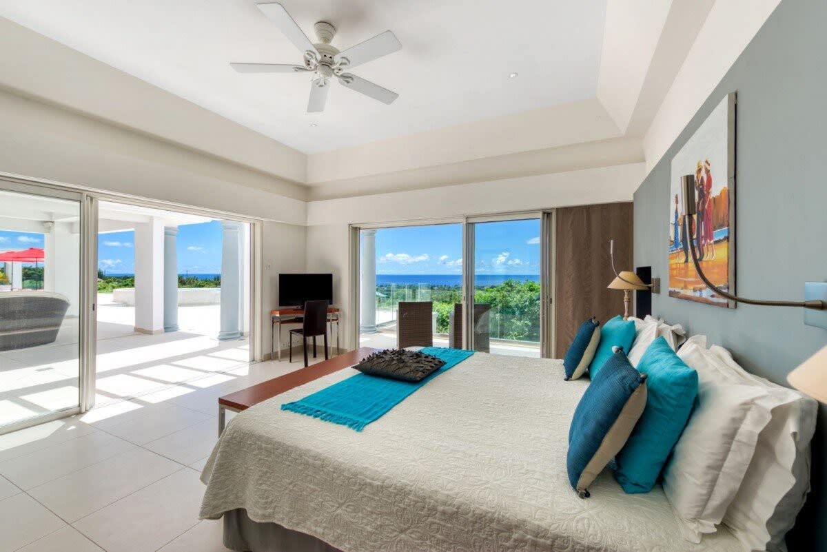 Just In Paradise property image