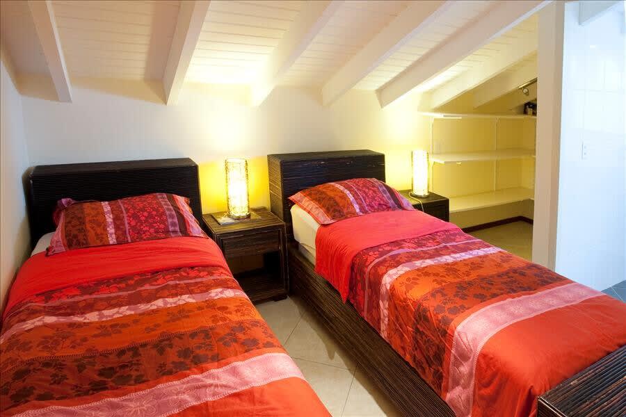 Masbango bedroom 3
