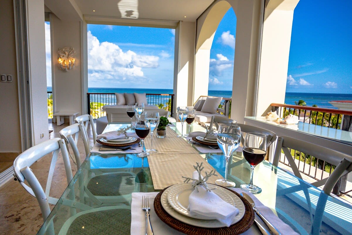 Luxus Oceanblue Pent property image