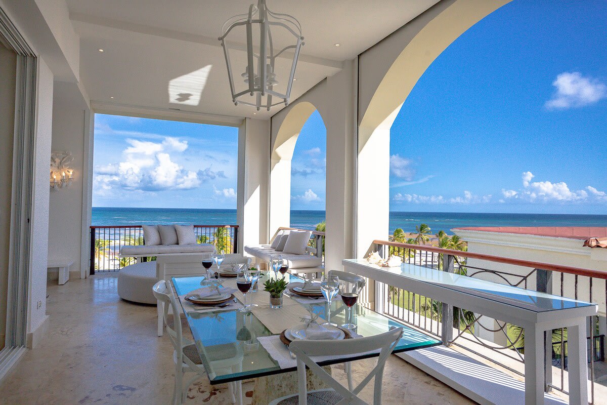 Luxus Oceanblue Pent property image