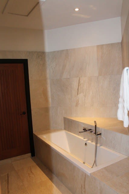 bathtub