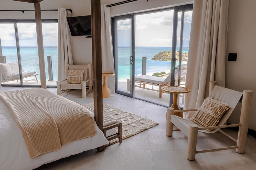 Oceanview Outfront