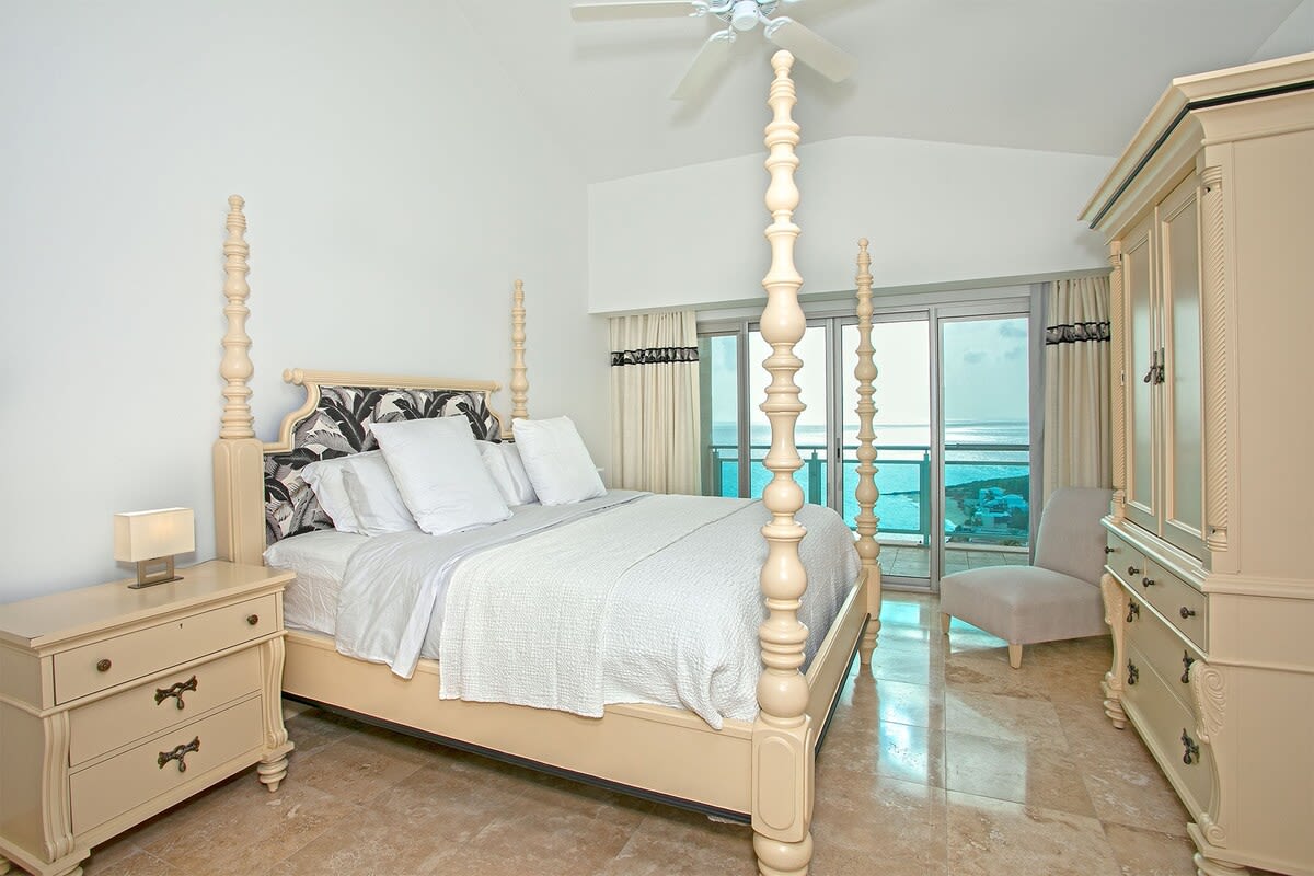 The Cove property image
