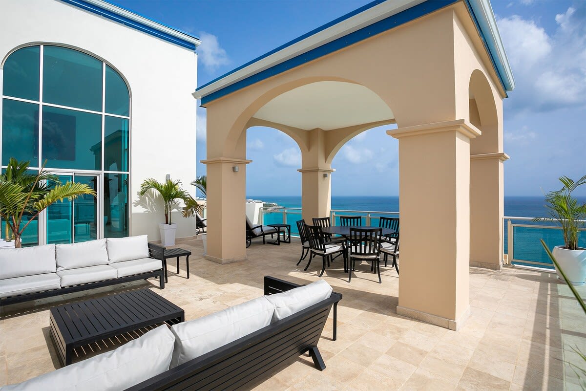 The Cove property image