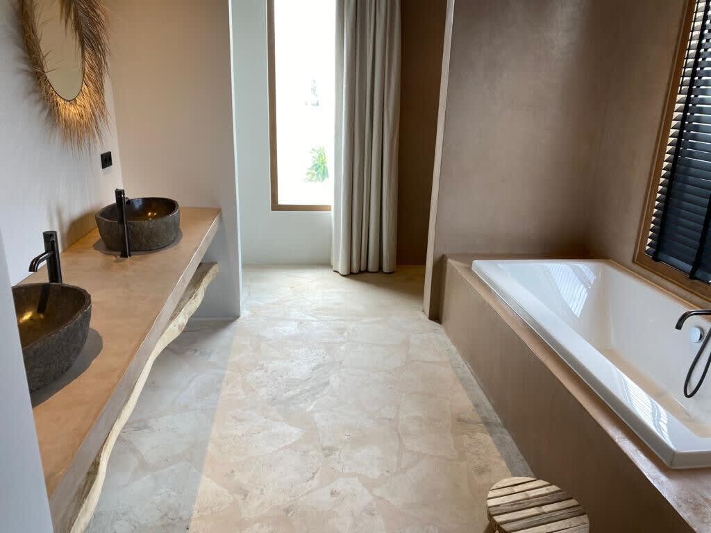Bathroom 1