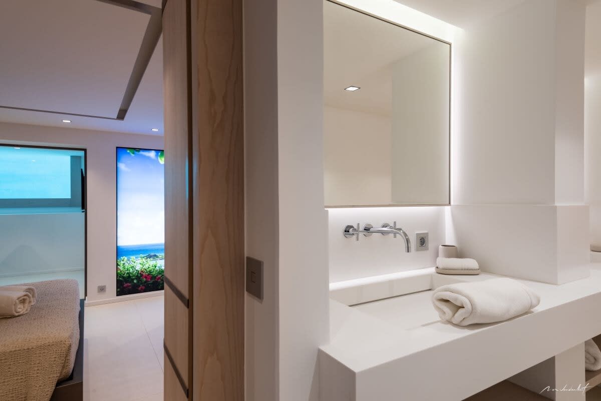 Villa Iris property image