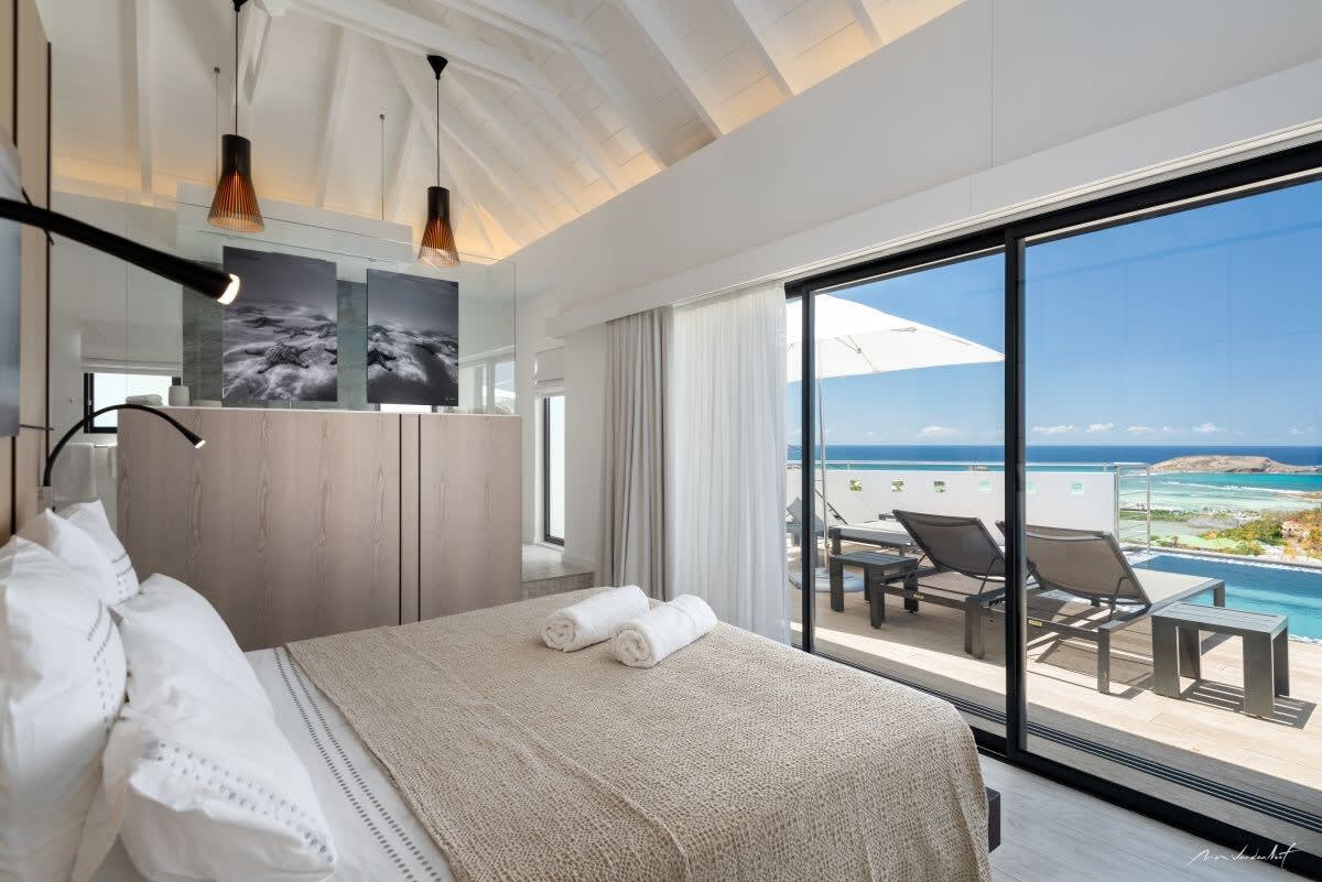 Villa Iris property image