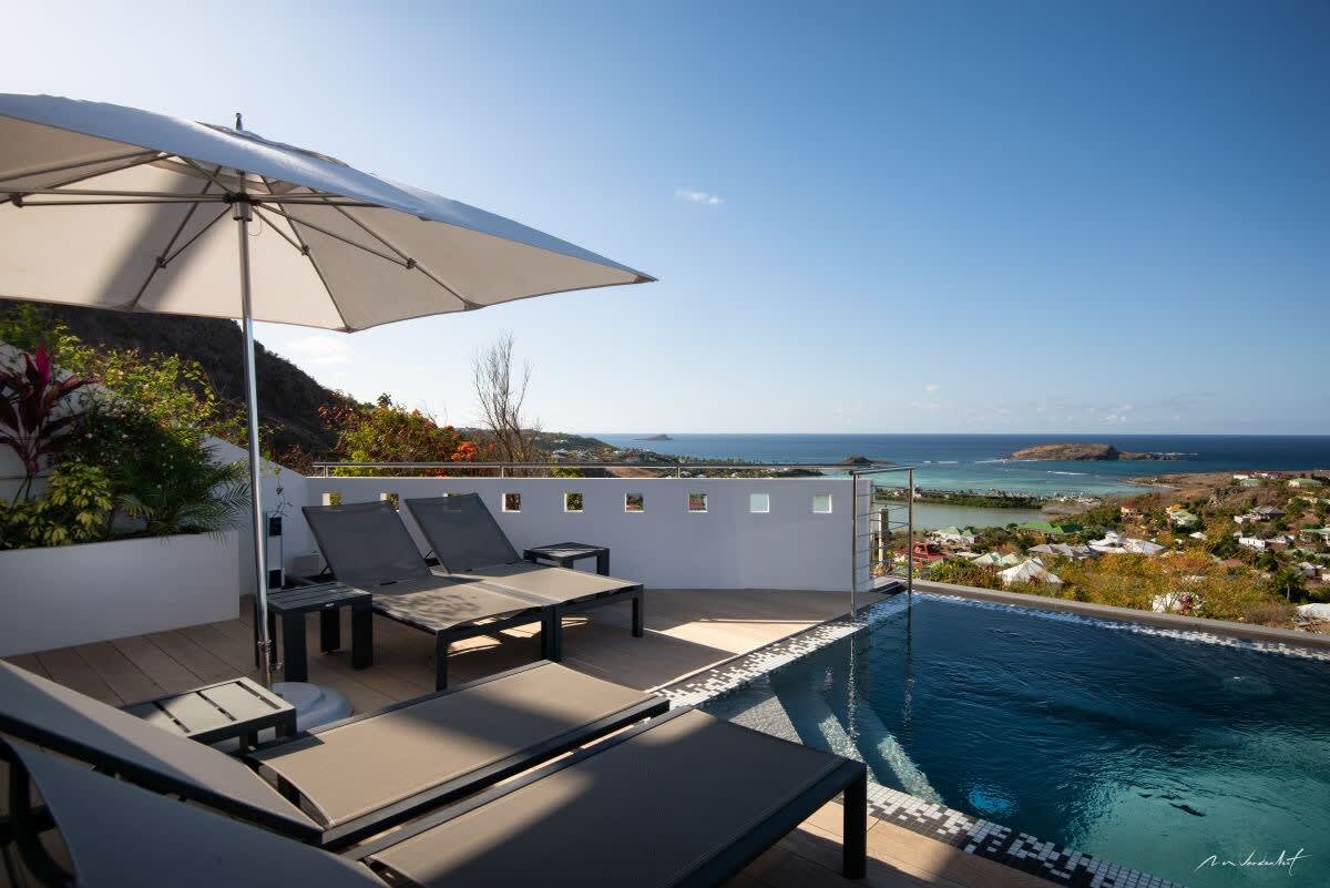 Villa Iris property image