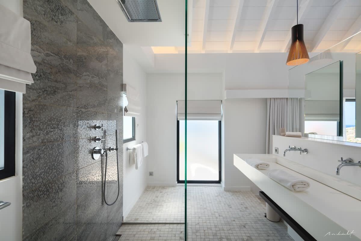 Villa Iris property image