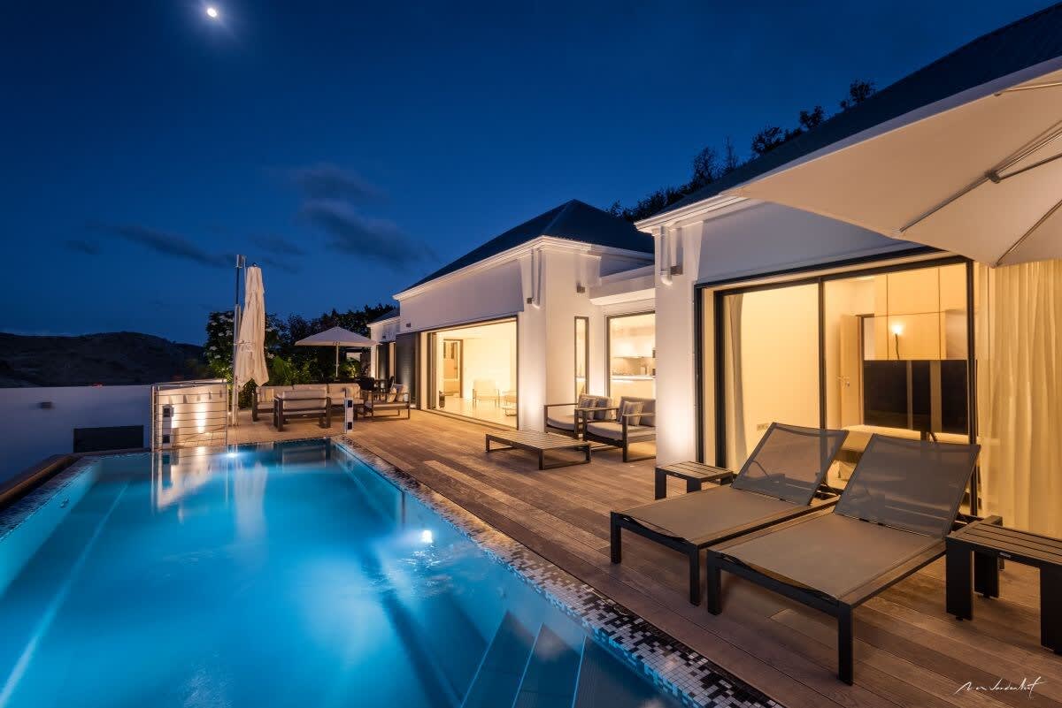 Villa Iris property image
