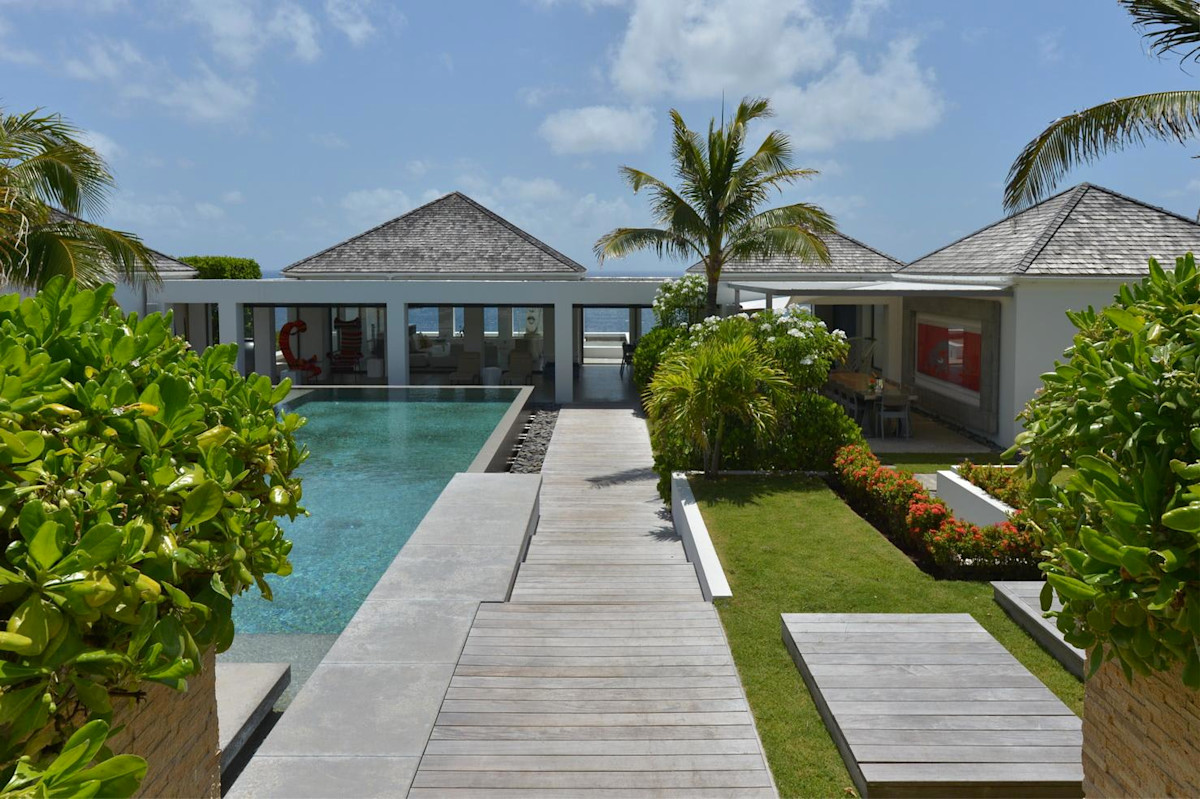 Luxury Villa Casa del Mar in Petit Cul de Sac, St. Barths - Pool and garden view