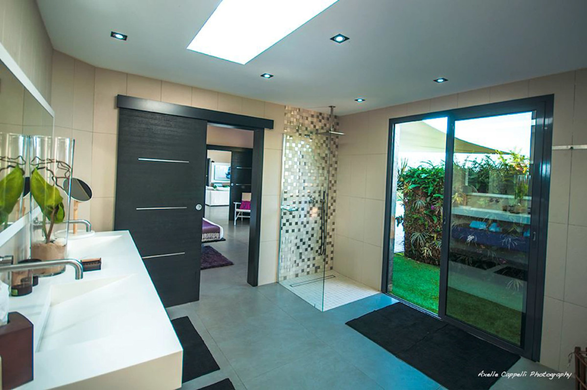 Villa Open Space property image