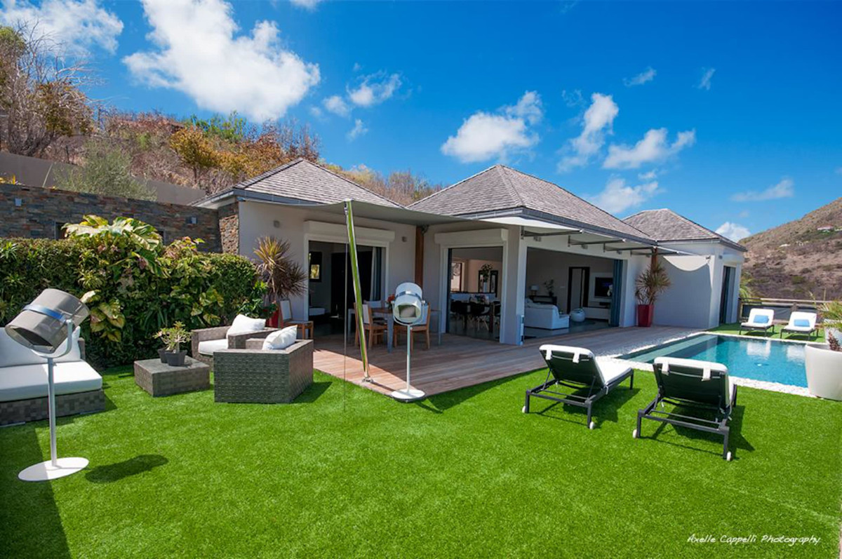 Villa Open Space property image