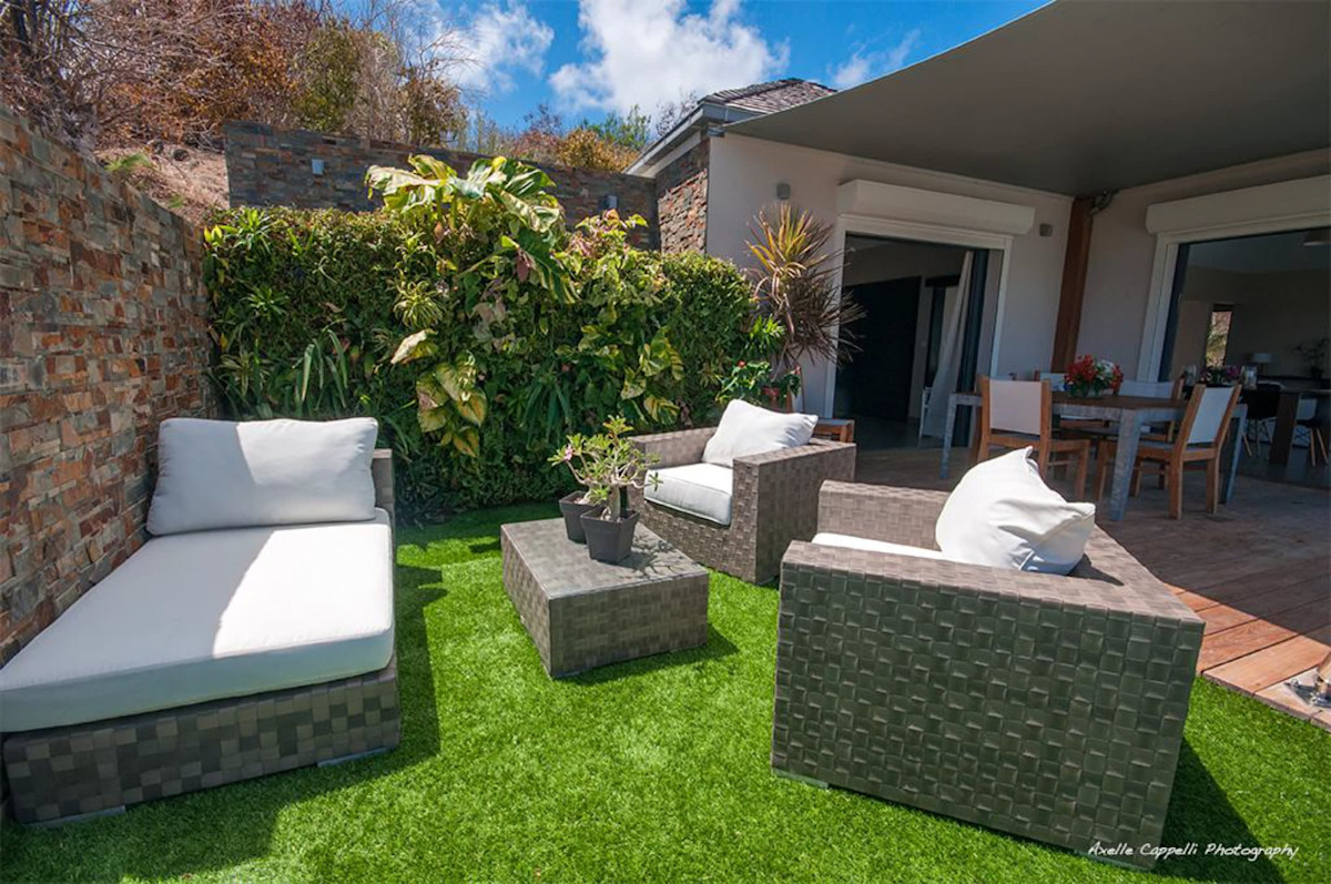Villa Open Space property image