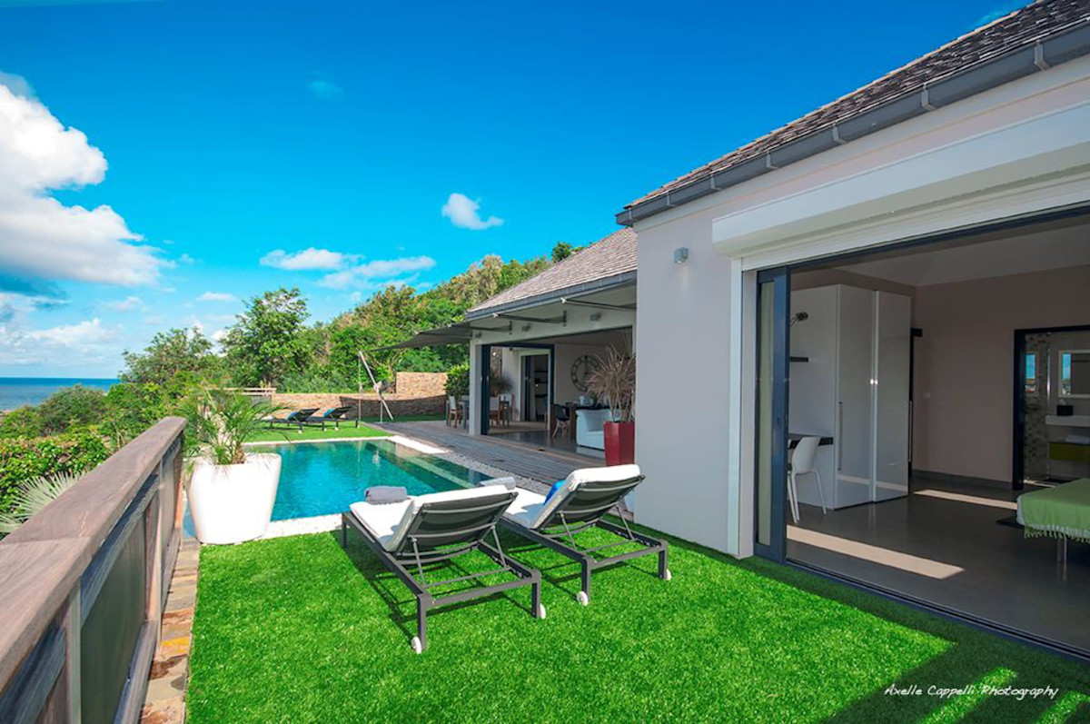 Villa Open Space property image